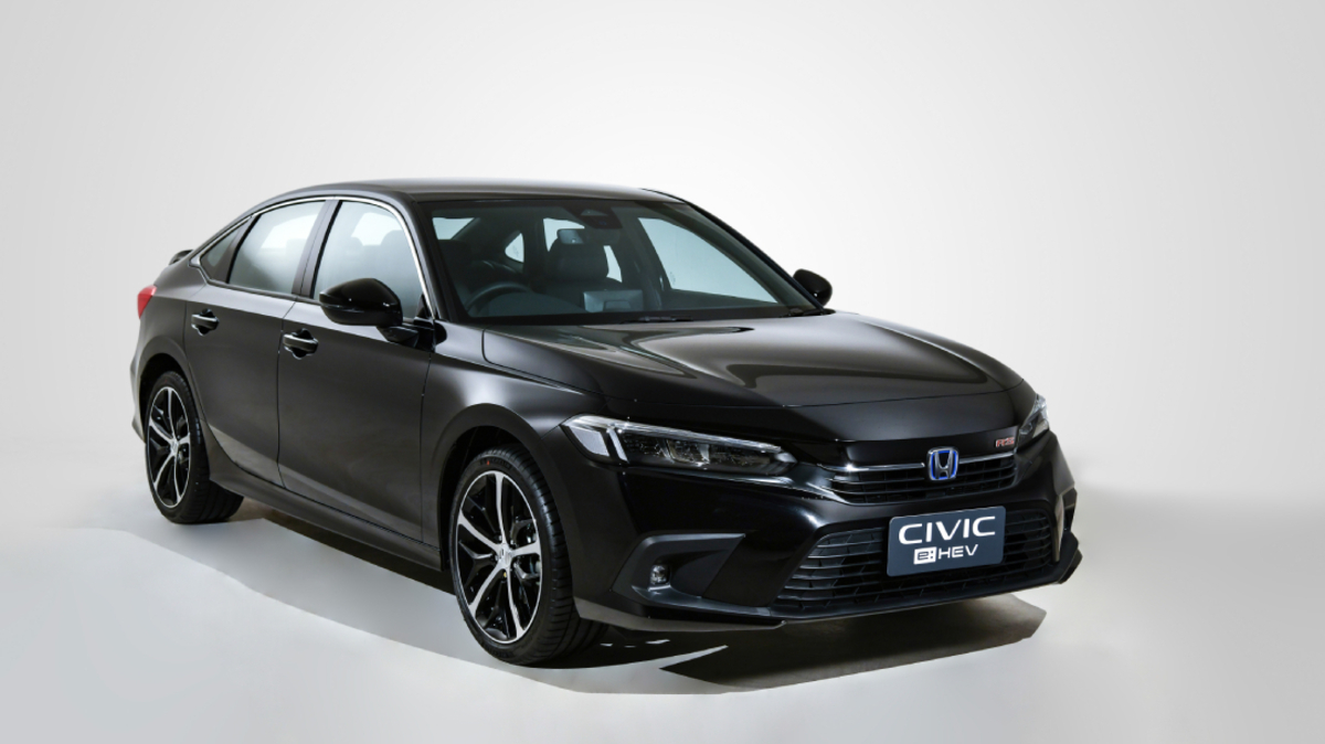 Mesmo contra Corolla, Cruze, Sentra e Jetta, o Honda Civic já vendeu mais de 1,5 milhão de unidades no Brasil e virou sinônimo de sedan premium e esportividade japonesa