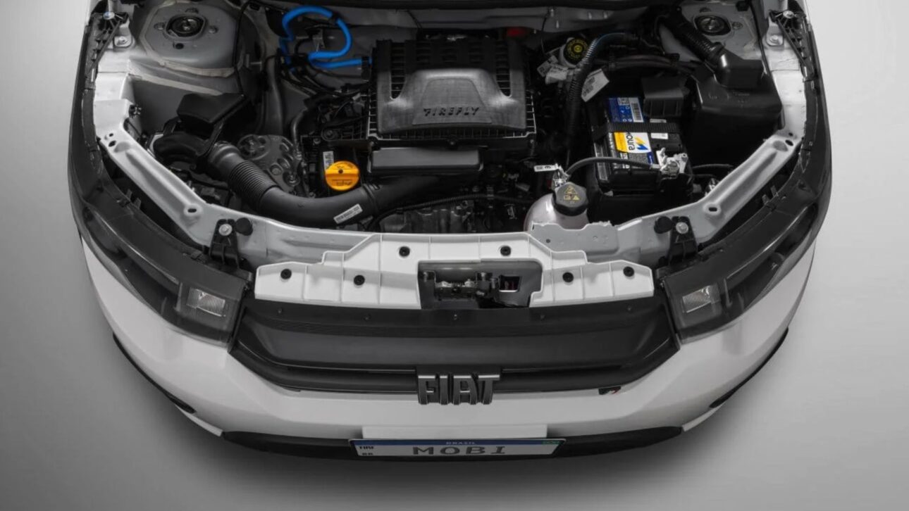 Fiat Mobi Like 2026 chega com painel da Strada, motor 1.0 Firefly, preço promocional de R$ 68.990 e consumo de até 15,1 km/l.