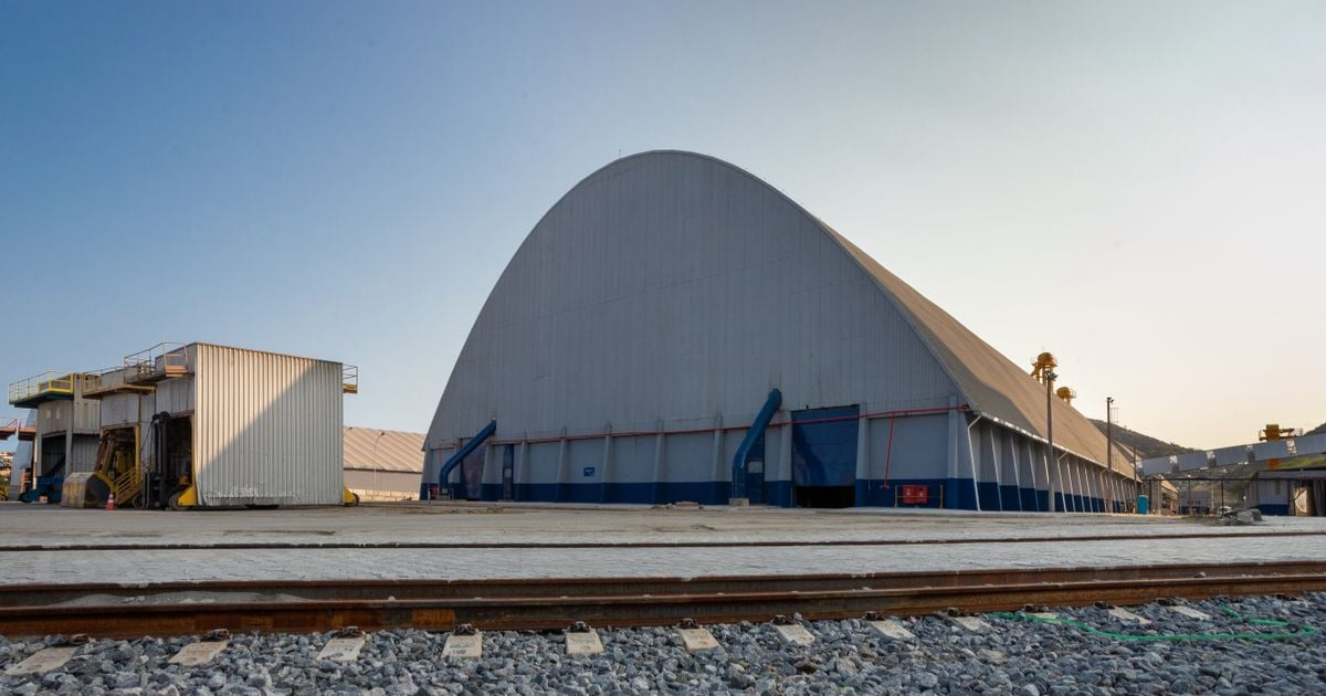 Governo mantém projeto da EF-118, ferrovia de R$ 6,12 bilhões ligando ES ao RJ e ao Porto do Açu, mesmo sem recursos da Vale. (Foto: Vports)