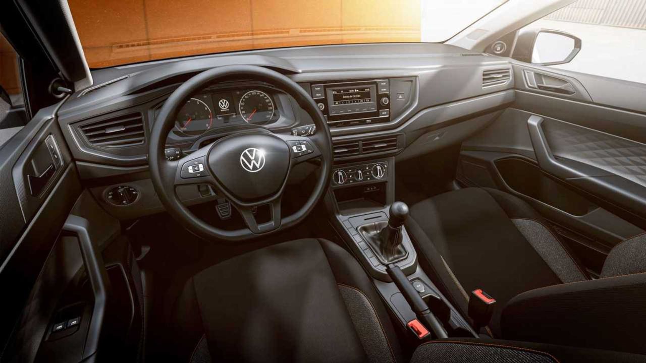 Consumidores revelam os principais problemas do Volkswagen Polo Track. Confira os relatos dos donos e saiba o que esperar do modelo.