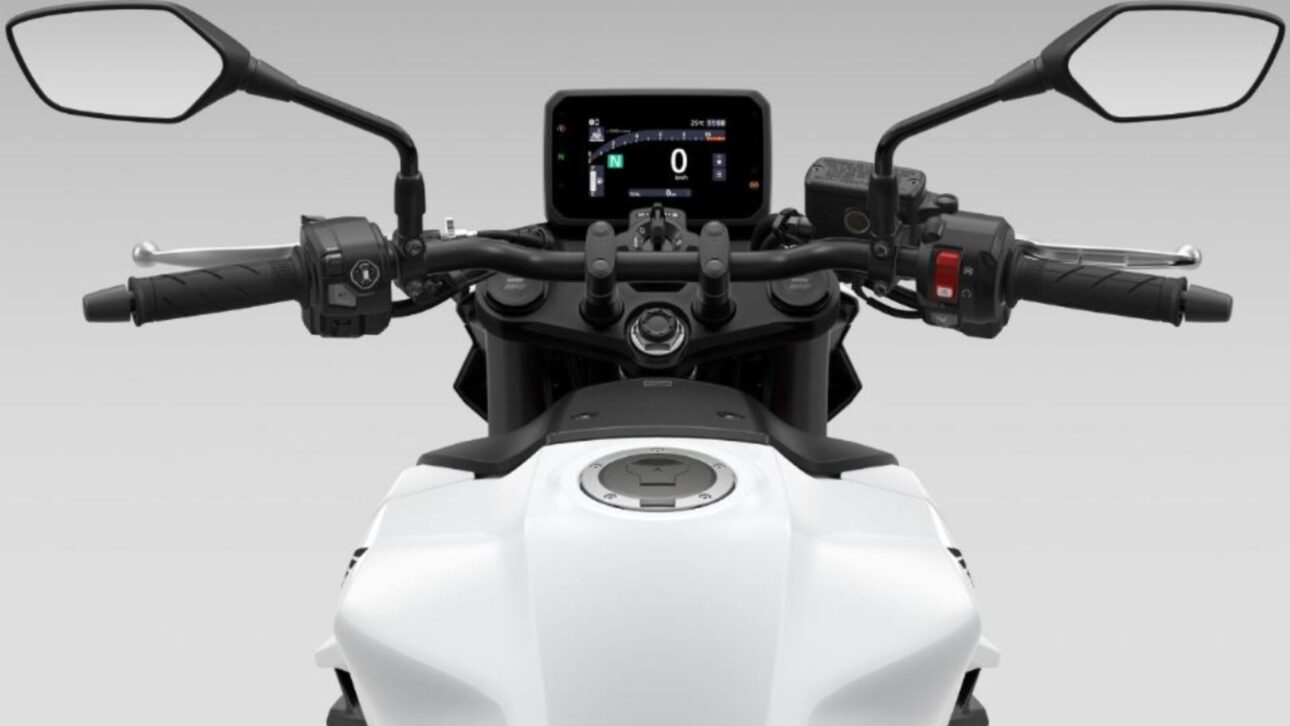 A nova Honda CB750 Hornet 2026 chega ao Brasil com motor de 92 cv, painel TFT de 5", visual agressivo e três modos de pilotagem.