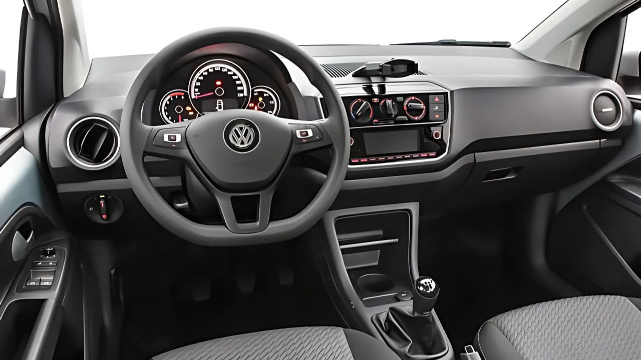 Confira os melhores carros usados baratos de 2025. Compactos seminovos como Fiat Mobi, Volkswagen Up! e Fiat Uno oferecem economia, manutenção acessível e bom desempenho.