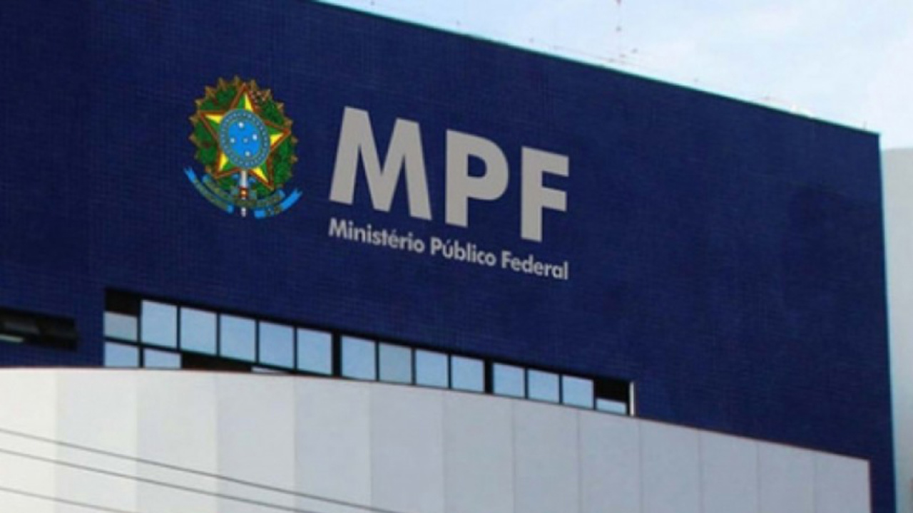 O Ministério Público Federal (MPF) entrou com recurso contra a decisão que manteve a exploração de petróleo na Foz do Amazonas. O órgão alega ausência de estudos climáticos e consulta a povos indígenas, enquanto a Petrobras já se prepara para iniciar a perfuração exploratória.