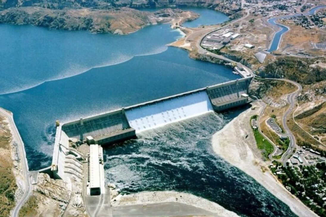 Explore os megaprojetos hidráulicos, das maiores barragens em construção à usina hidrelétrica, da Usina Hidrelétrica de Medog à barragem de Diamer-Bhasha.