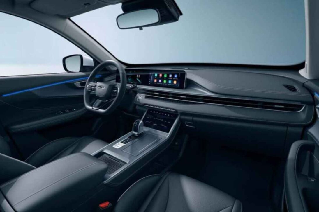 Tiggo 5X Pro 2027 chega com facelift, motor 1.5 turbo e câmbio CVT, mas ainda gera dúvidas de consumo e custo benefício para quem busca SUV compacto econômico.