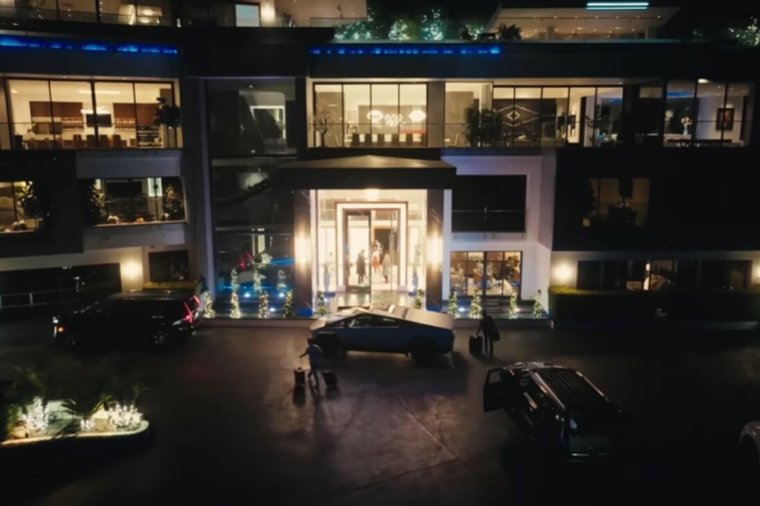 Tour pela mansão de R$ 350 milhões em Los Angeles de Thiago Finch, com cinema, rooftop e piscina usados como palco para mostrar como o marketing digital financia esse estilo de vida