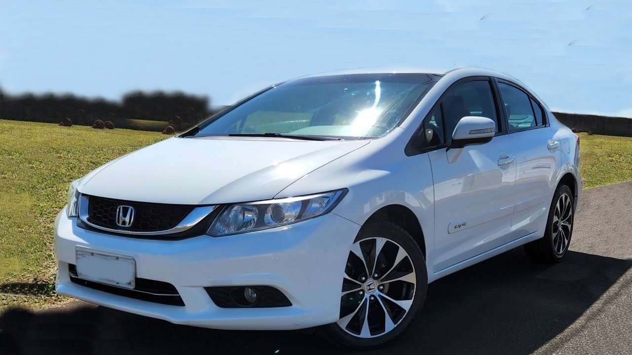 Civic LXR 2016 volta a ganhar destaque em 2025/26 com desempenho forte, espaço amplo e ótimo custo-benefício frente aos compactos zero km