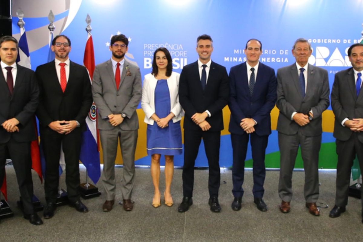 Logo na abertura, o setor energético e mineral apareceu como ponto central das discussões que reuniram ministros e autoridades técnicas do Mercosul no encontro realizado no último dia 25 de novembro pelo Ministério de Minas e Energia