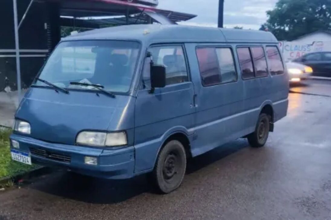 vans baratas da Asia Motors com Towner e Topique usaram o regime automotivo, sumiram do Brasil e deixaram dívida bilionária em impostos que ainda gera disputa.