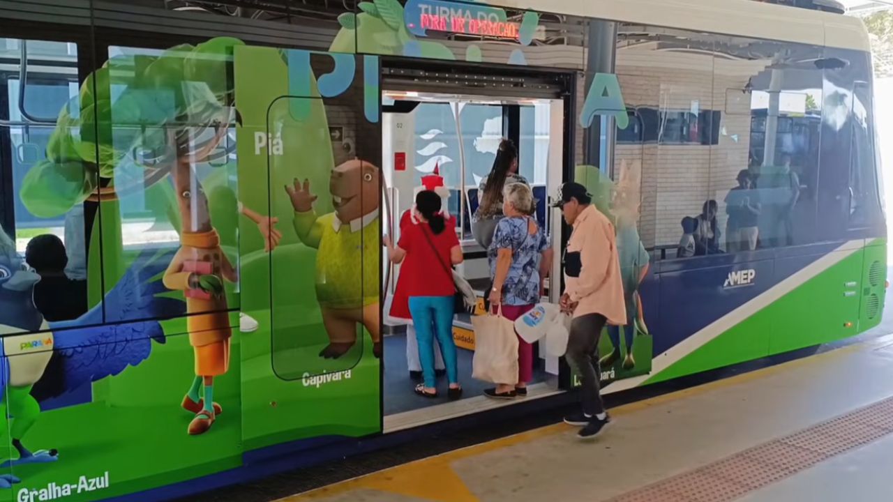 Bonde Urbano Digital do Paraná, com trilho virtual e operação elétrica, promete transporte público mais eficiente e nova mobilidade urbana.