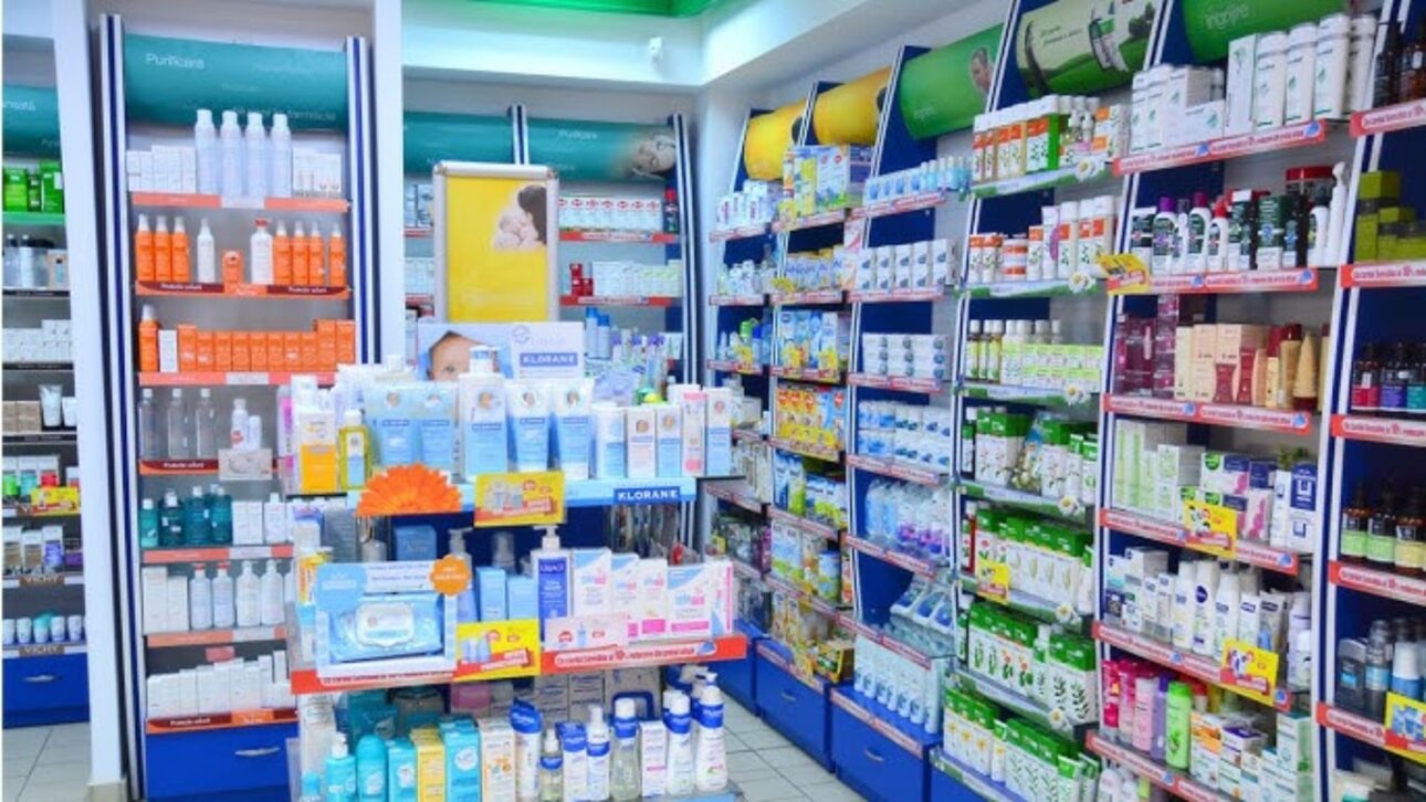 Lei 15.279 libera doação de medicamentos com isenção de impostos e seis meses de validade mínima, ampliando acesso em serviços de saúde.