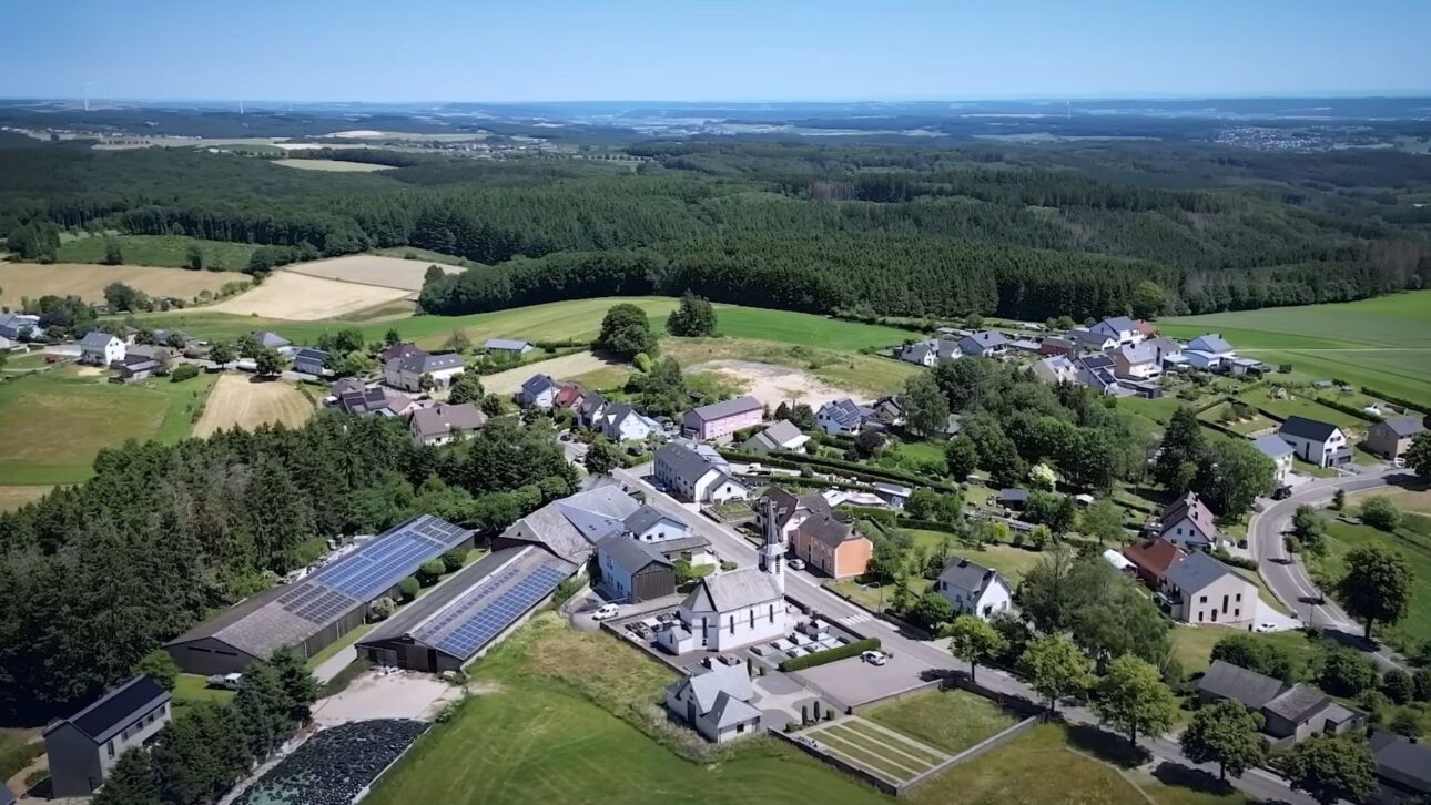 História de luxemburgueses barrados a caminho do Brasil no século 19 revela origem do vilarejo Novo Brasil e estigma social que marcou gerações.