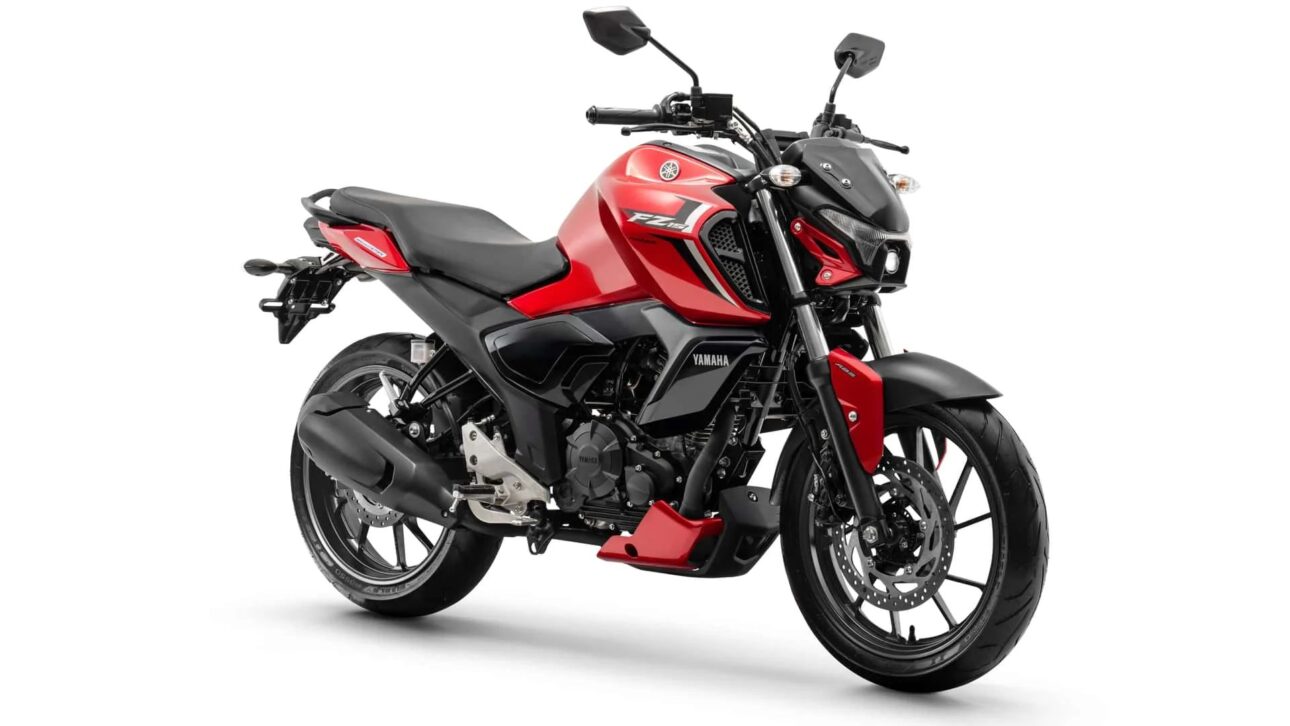 Yamaha Fazer FZ15 2026 chega por R$ 21.090 com motor 150 BlueFlex, ABS de série, painel digital, Y-Connect e quatro novas cores.