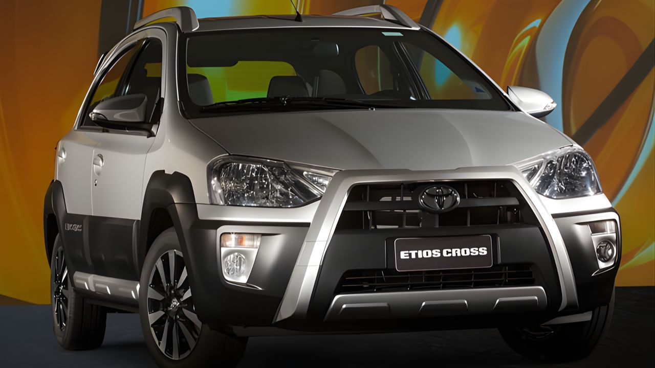 Descubra por que o Toyota Etios 2018 é um dos carro usado mais confiáveis do mercado, com manutenção barata, bom consumo e ótima durabilidade