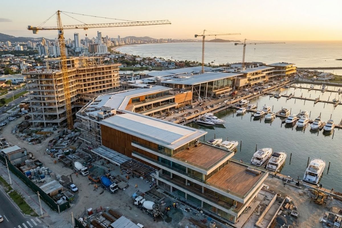 shopping em marina de Itajaí com hotel cinco estrelas mira Guinness e promete 38 mil m², 78 lojas e investimento de R$ 100 milhões.