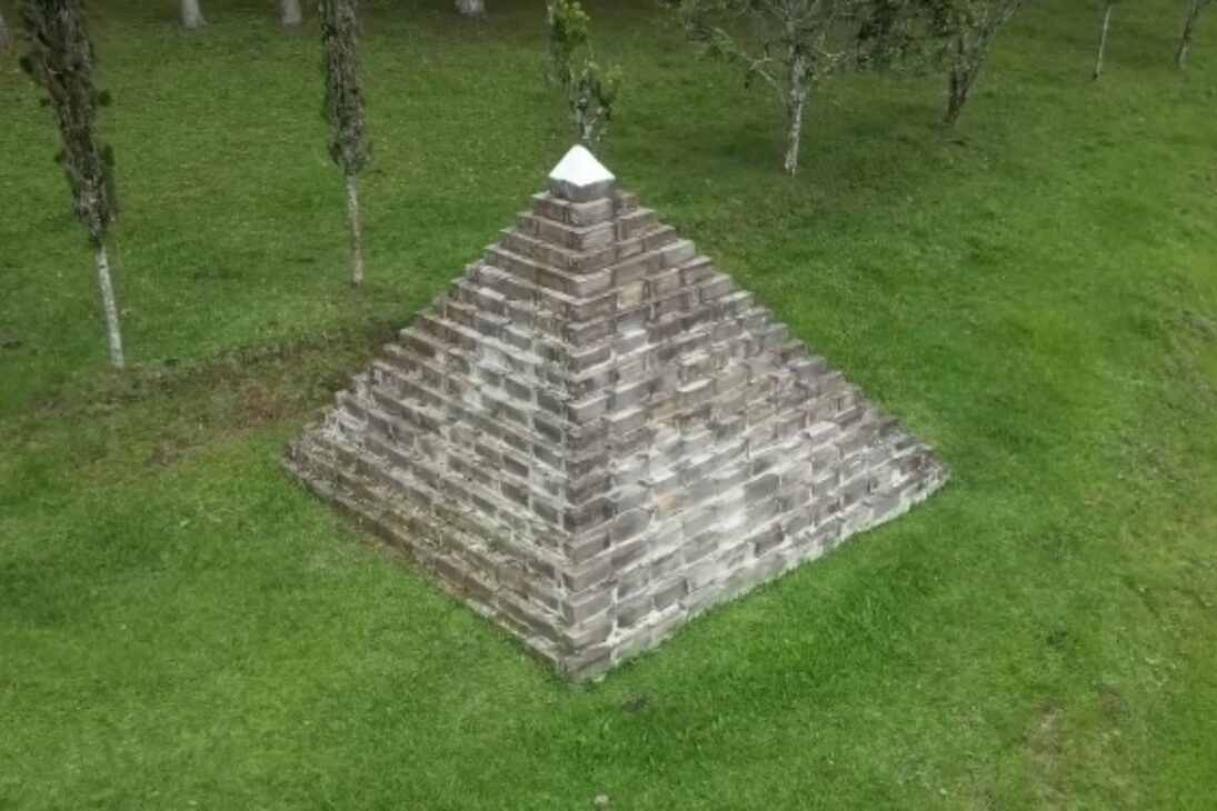 Em Taió, pai constrói um castelo; o castelo no interior de Taió no Sítio Santa Matilde, no Alto Vale do Itajaí, nasceu para homenagear a filha.