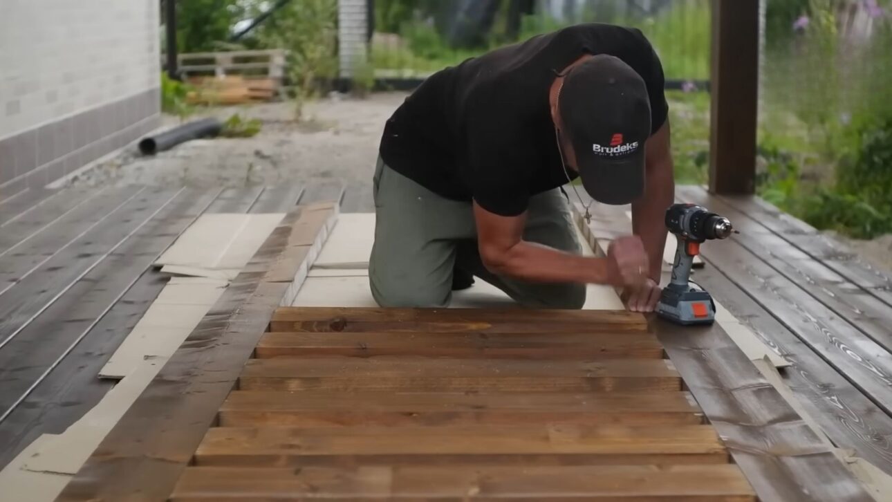 Homem constrói casa sozinho em 500 dias, investe 20% a mais e promete economizar 50% em energia e 90% em manutenção.