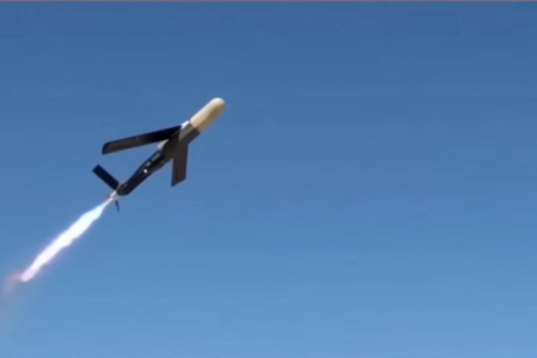 Antidrone Coyote Block 3 NK derruba drones em enxames e surge como aposta dos EUA para defesa aérea mais econômica.